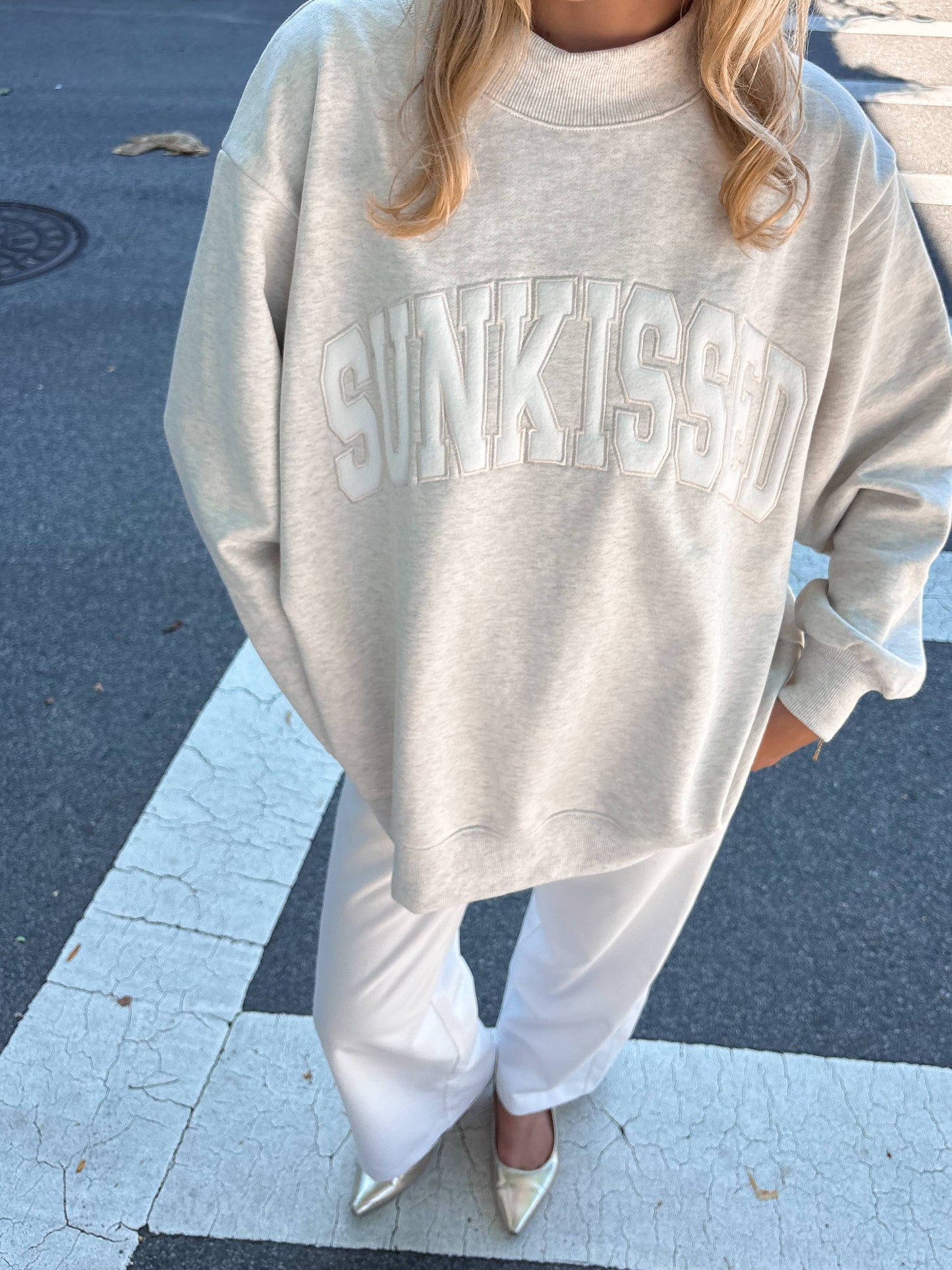 Sunkissed Mockneck - Oat Milk