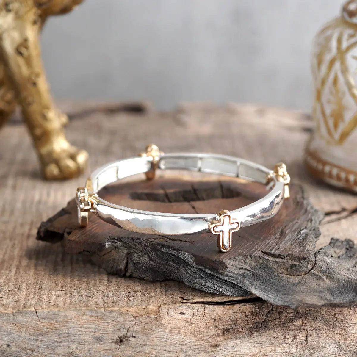 Luna Links Silver Cross Bangle