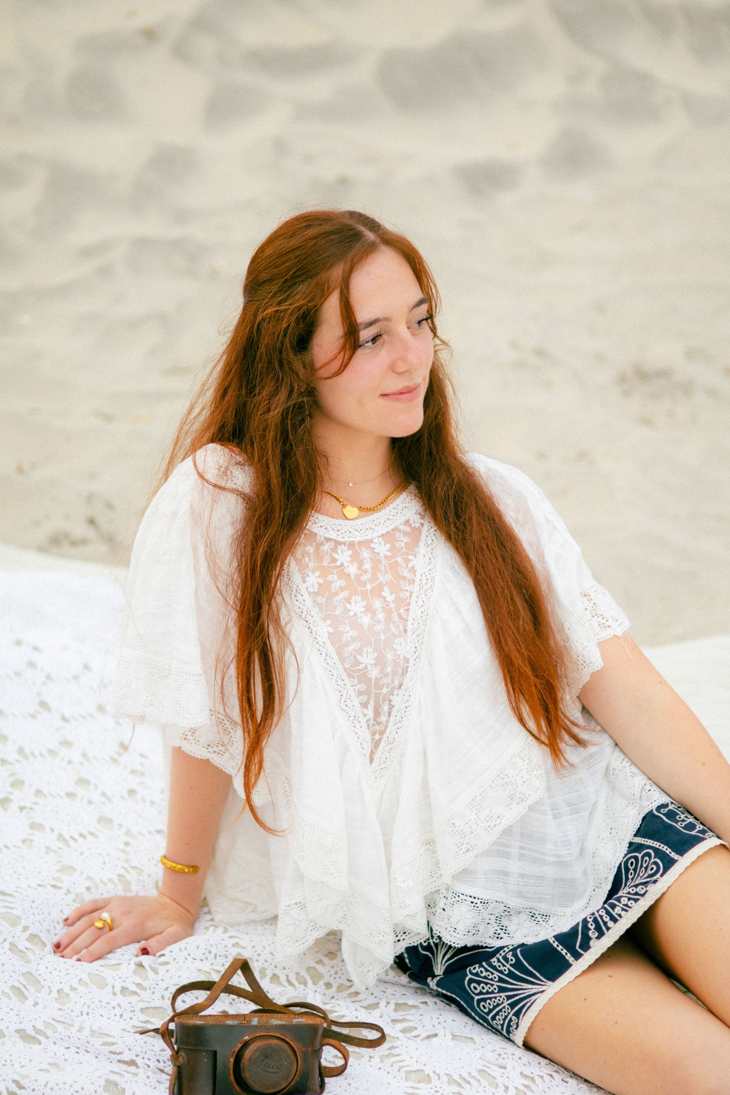 Lace Trim V Ruffle Detail Textured Woven Short Sleeve Top