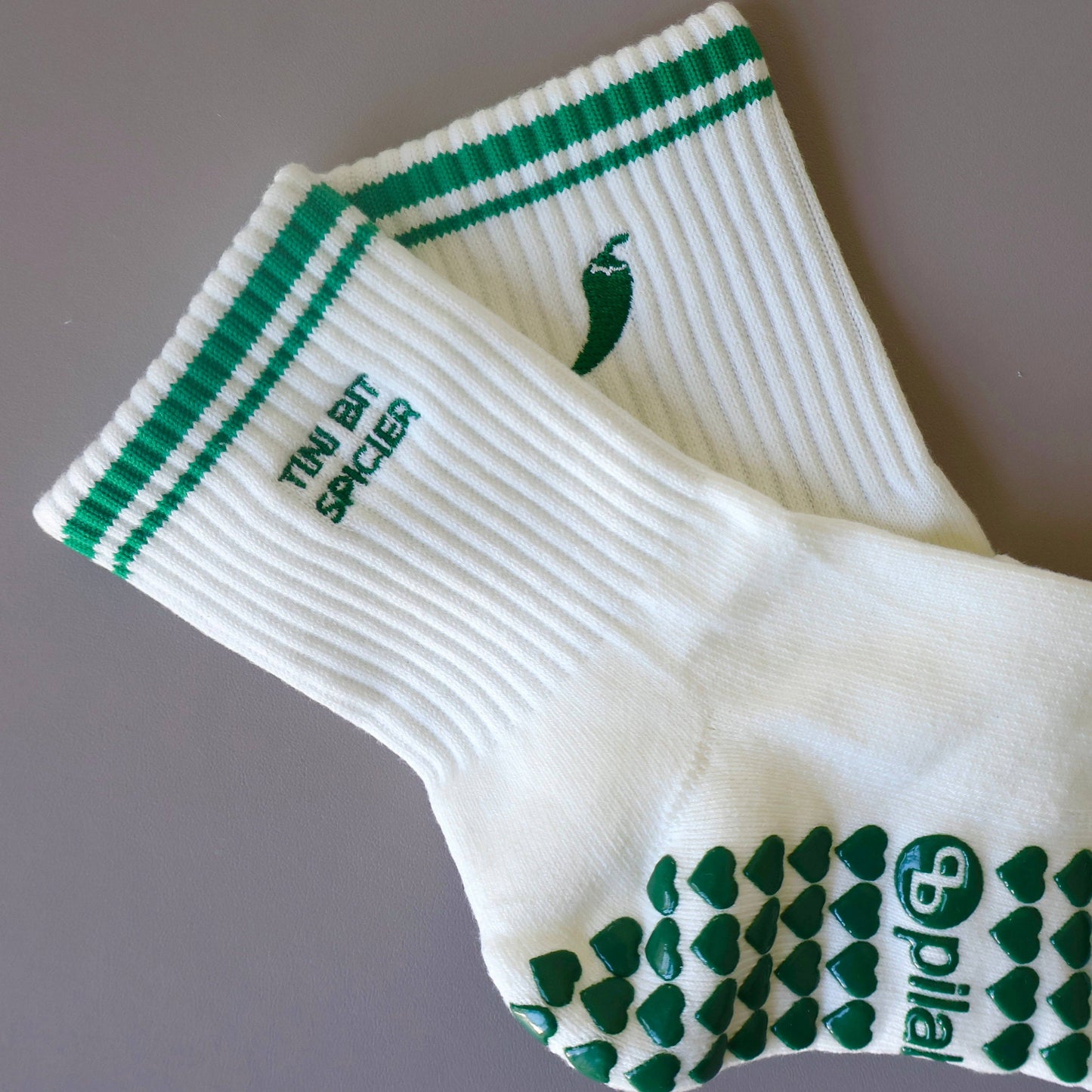 Tini Bit Spicier Grip Socks - Cream & Green
