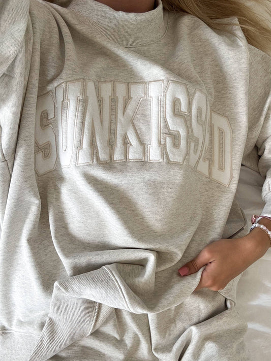 Sunkissed Mockneck - Oat Milk