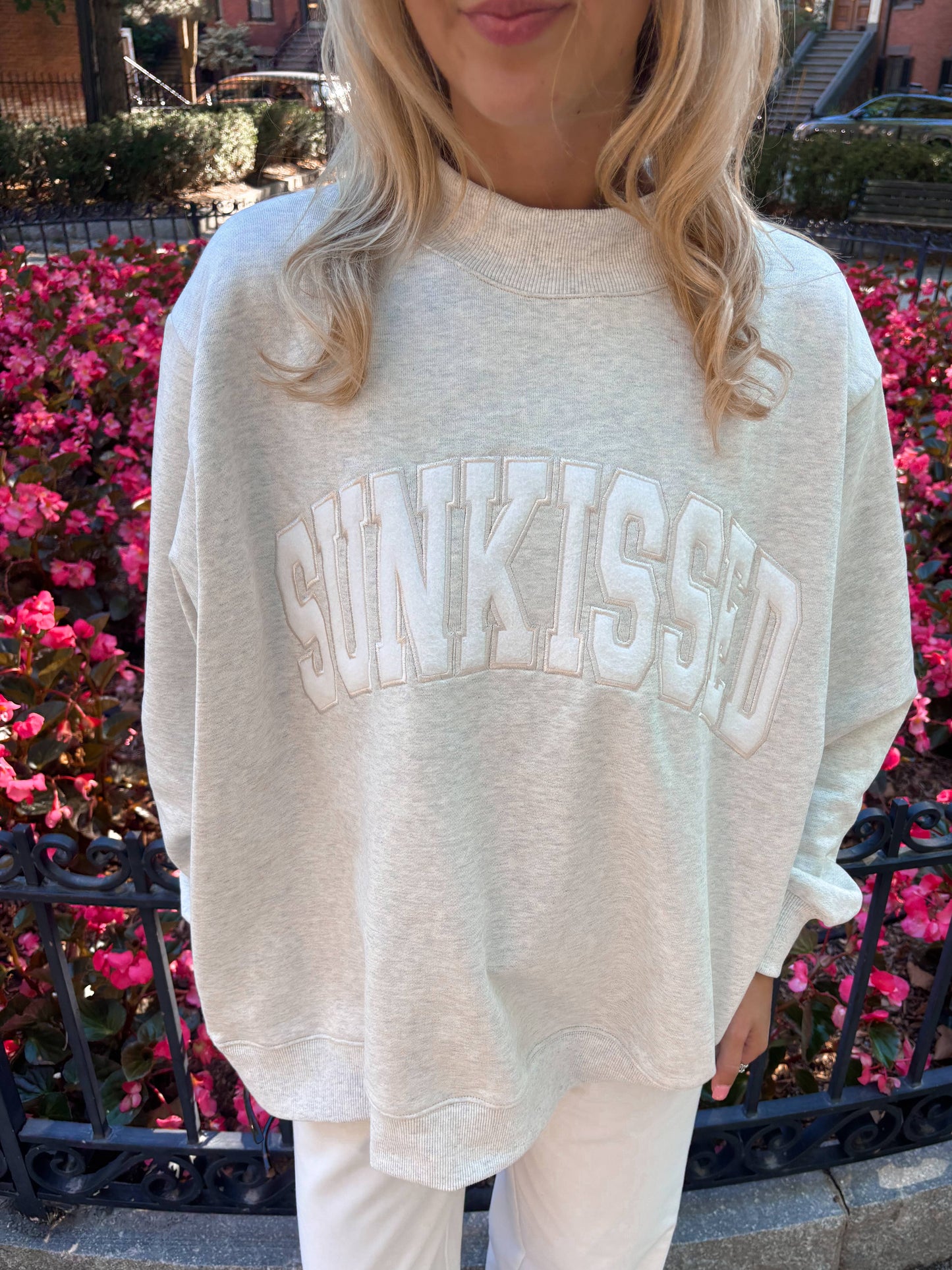 Sunkissed Mockneck - Oat Milk