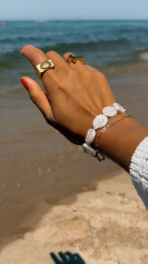 Seashell XL Ring RAISING SURFERS