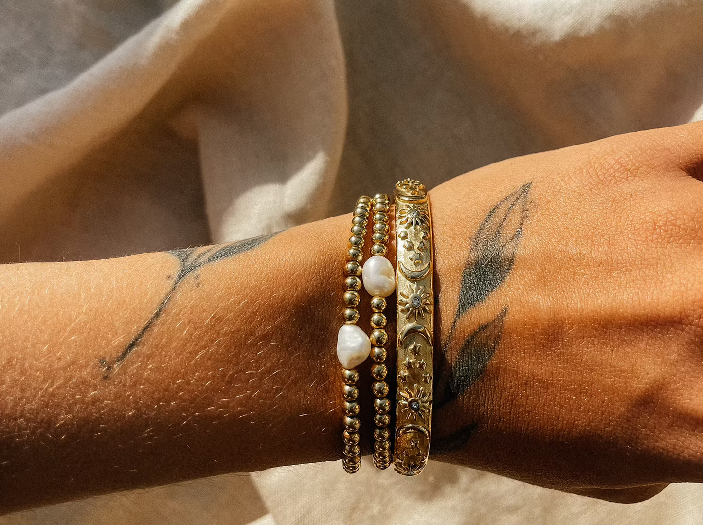 Coastal Connector Cuff RAISING SURFERS