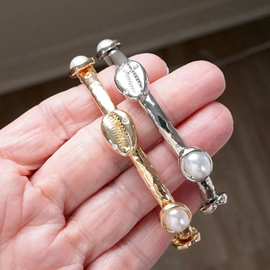 Shell and Pearls Bangle - Gold