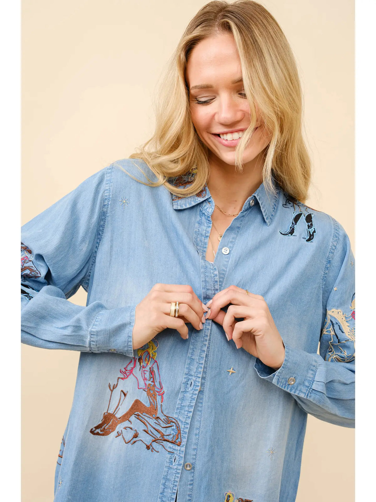 Western Motif Embroidered Denim Shirt - Med Wash