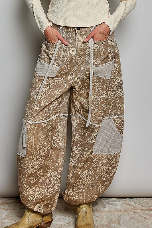 Paisley Twill Wide Leg Jogger Pant