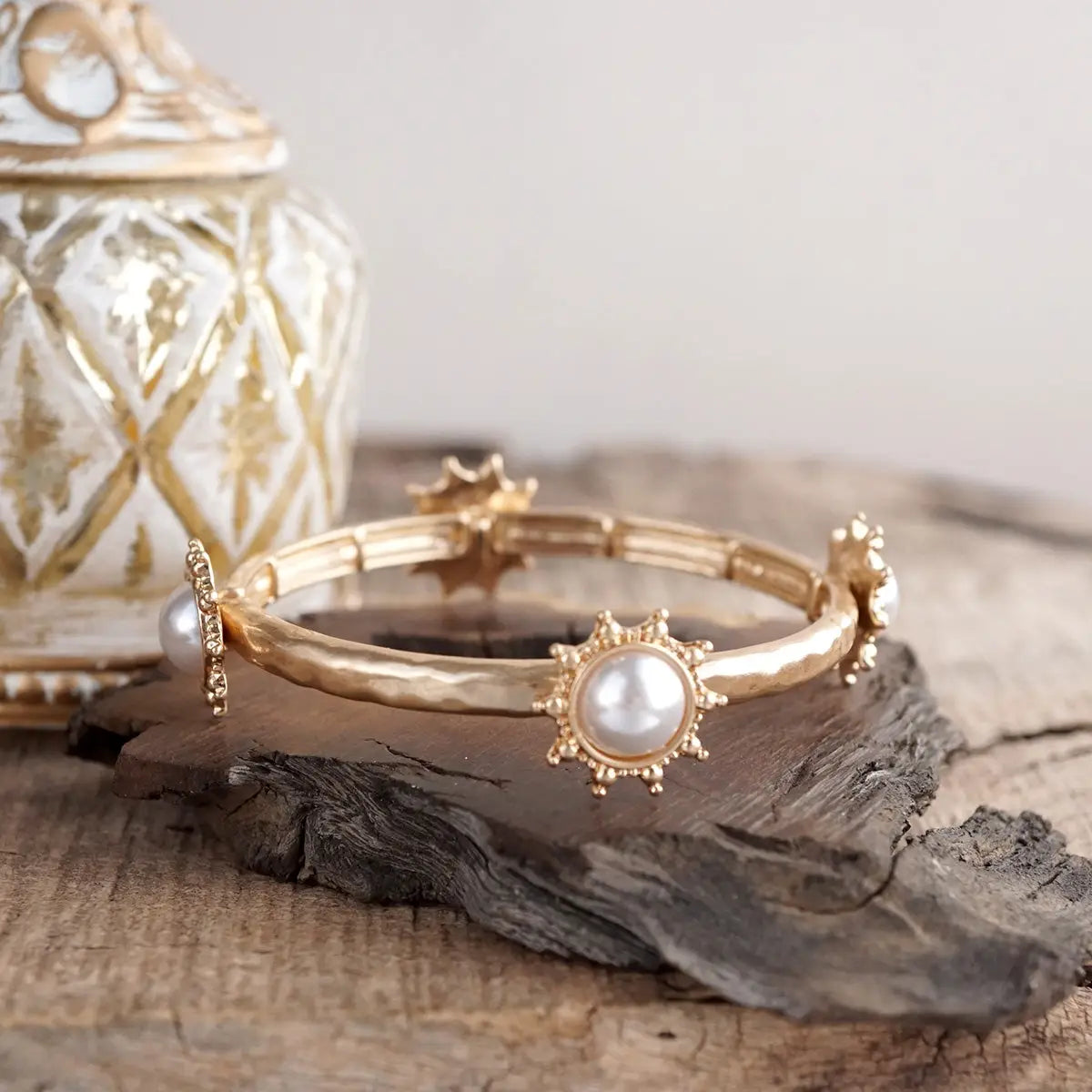 Suncrest Glow Hammered Bangle - Pearl